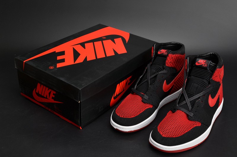 Nike Air Jordan 1 Retro High Flyknit “Banned” red mens 919704-001