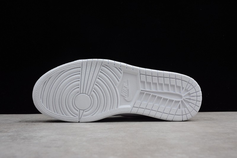 Air Jordan 1 Retro High OG “Ying Yang Pack” white 555088-102