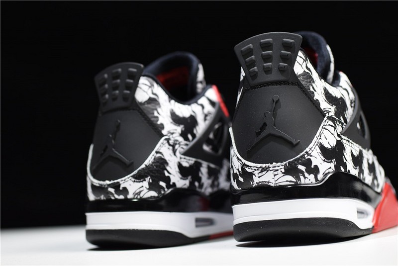 2018 Nwe 4 Tattoo Men Chinese Element Limited Edition White Black B00897-006