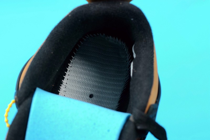 Travis Scott x Jordan 4 Retro Wheat 308497-200