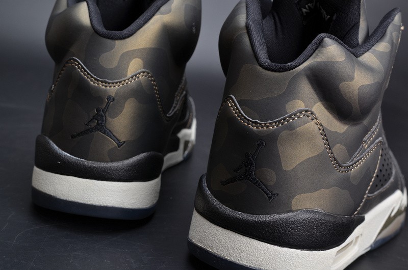 Air Jordan 5 Premium Heiress “Camo” Metallic 919710-030