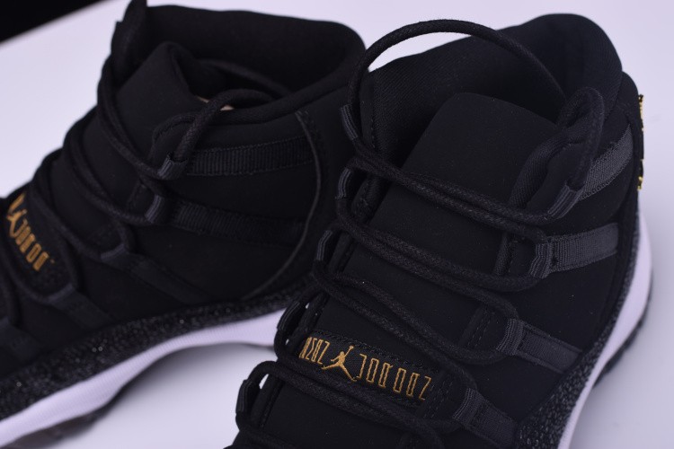 AIR JORDAN 11 RETRO PREM HC  "HEIRESS" BLACK/ gold-white 852625-030