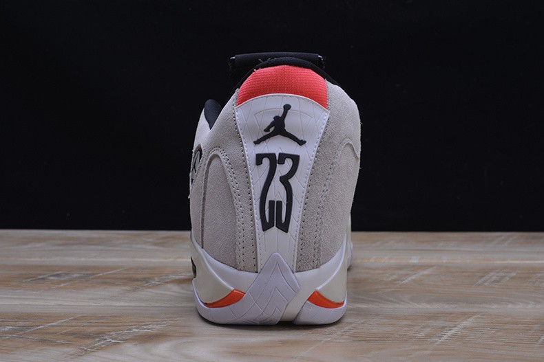 AIR JORDAN 14 RETRO "DESERT SAND" black/ white  487471-021