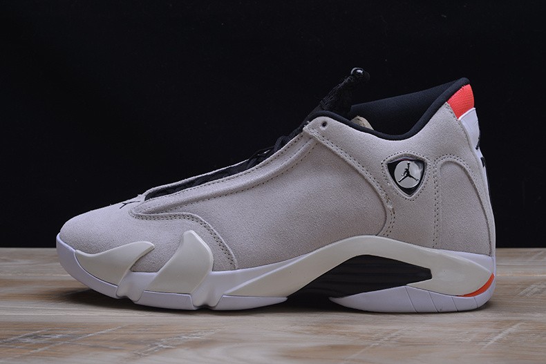 AIR JORDAN 14 RETRO "DESERT SAND" black/ white  487471-021