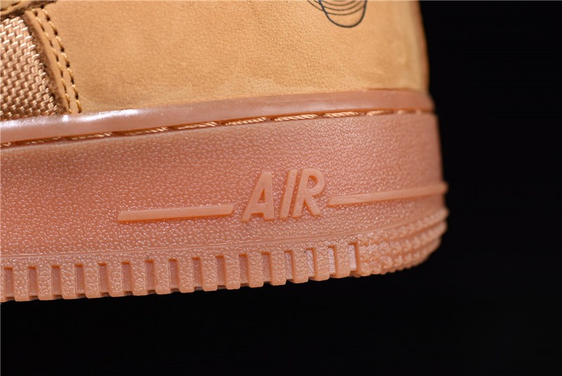 Nike Air Force 1 Hi Premium "Bobbito"  318431-771