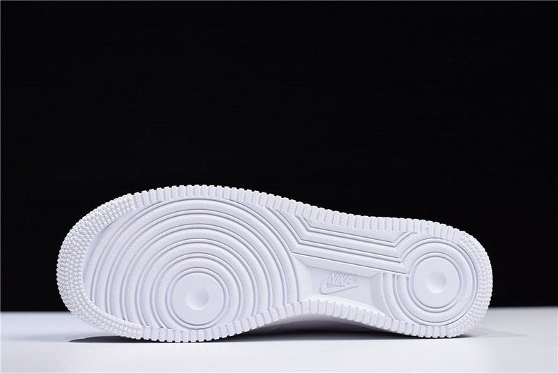 Air Force 1 Low Utility White  AJ7747-100
