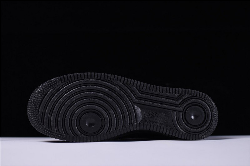 S*p*e Nike Air Force 1 High SP Black  DS F/W  698696-010