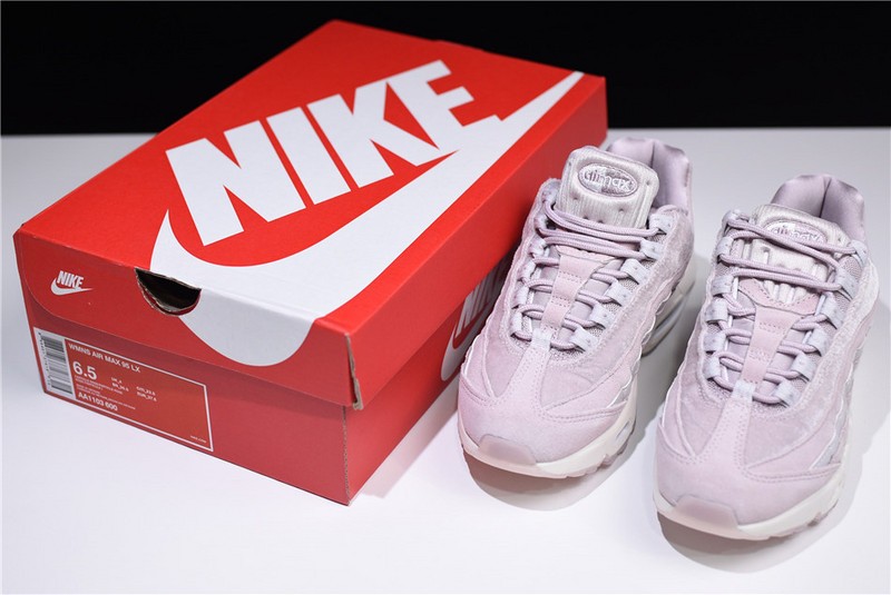NIKE womens AIR MAX 95 DELUXE “PARTICLE ROSE”  Particle Rose AA1103-600