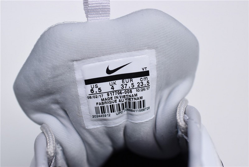 NIKE Women