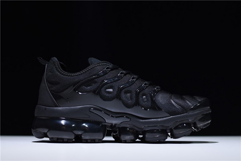 Nike Air VaporMax Plus Triple Black  924453-004