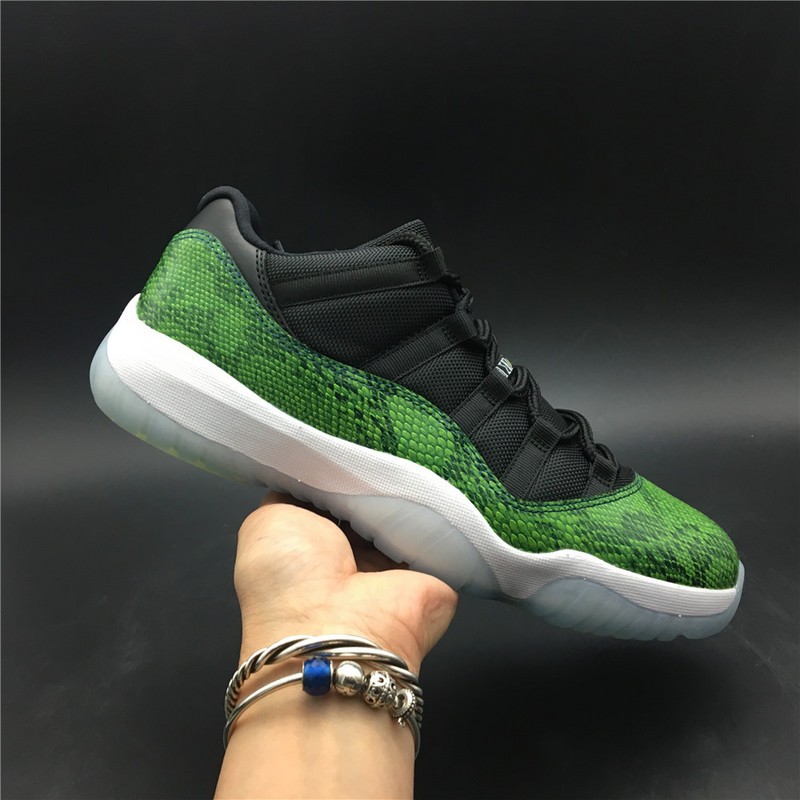 Jordan 11 Retro Low Green Snakeskin 528895- 033