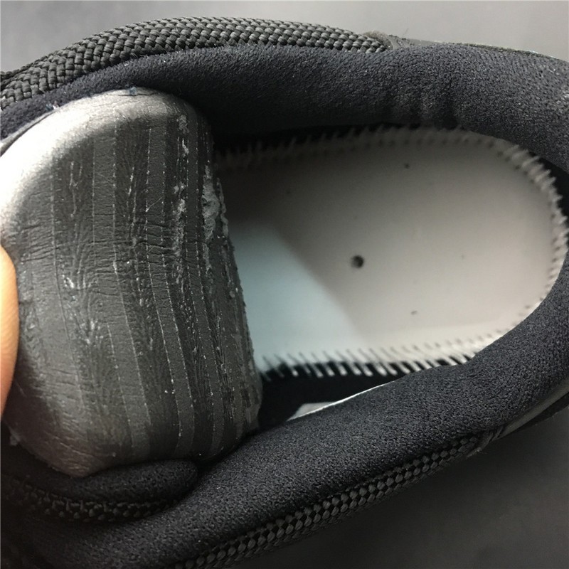 Jordan 11 Retro Low Green Snakeskin 528895- 033