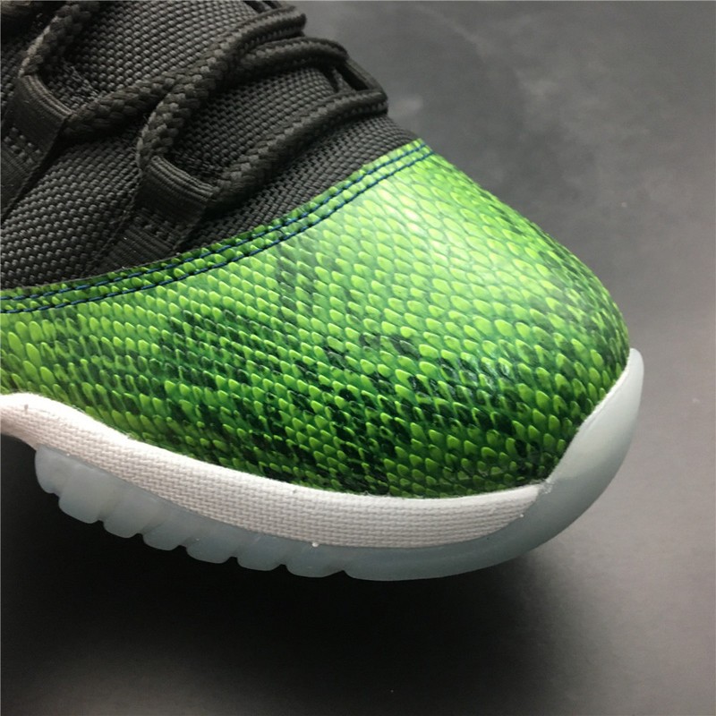 Jordan 11 Retro Low Green Snakeskin 528895- 033