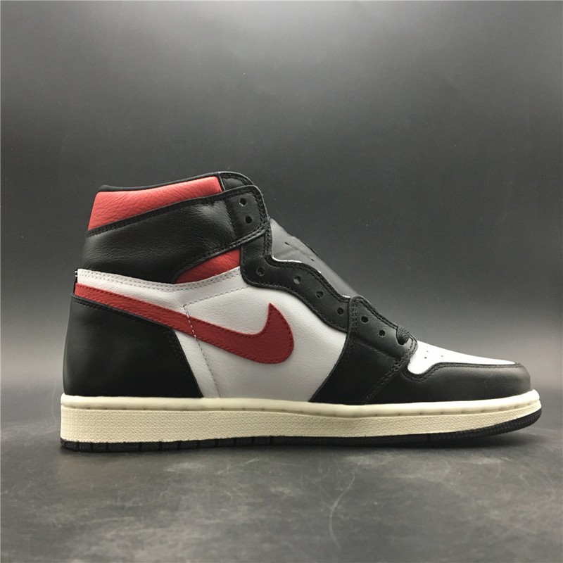 Air Jordan 1 Black White Gym Red 555088-061