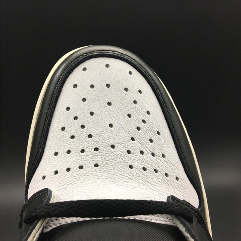 Air Jordan 1 Black White Gym Red 555088-061