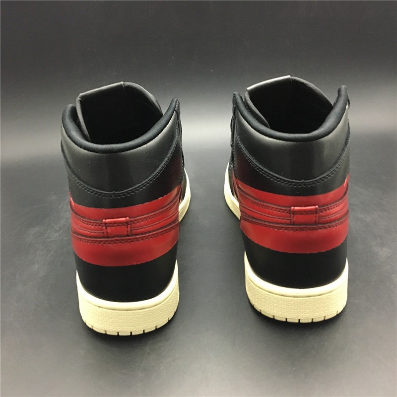 Jordan 1 Retro High OG Defiant Couture BQ6682-006