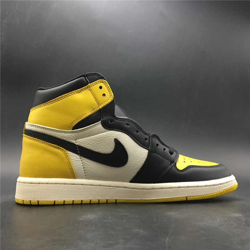 Air Jordan 1 Yellow Toe AR1020-700