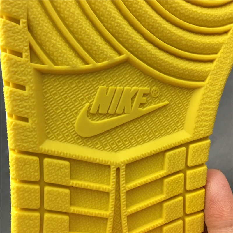 Air Jordan 1 Yellow Toe AR1020-700