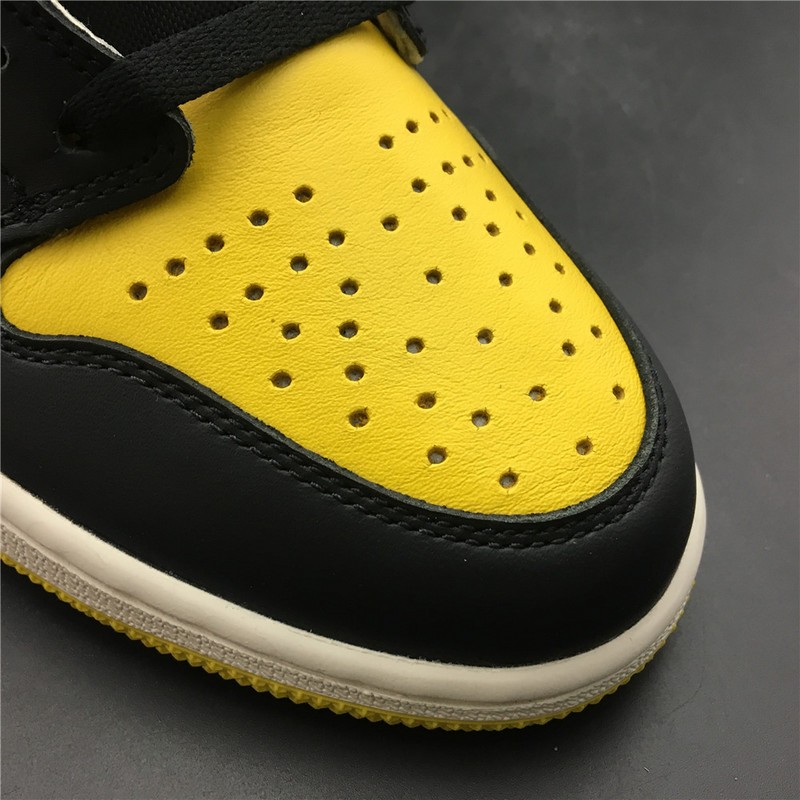 Air Jordan 1 Yellow Toe AR1020-700