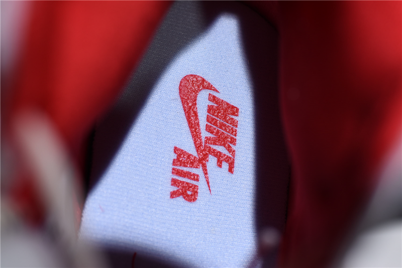 Air Jordan 1 Phantom Sail University Red 555088-160