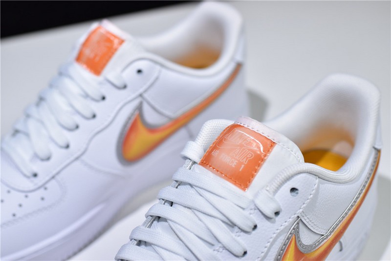 Air Force 1 Low Oversized Swoosh White Orange Peel AO2441-102