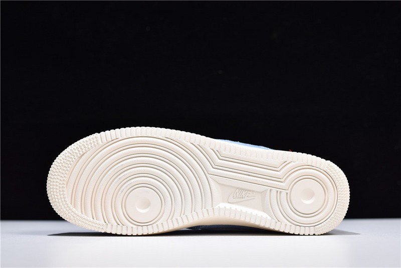 NIKE AIR FORCE 1 07 LV8 CD7785-400