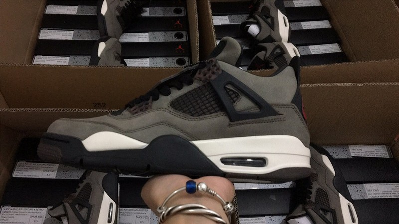 AIR JORDAN 4 RETRO BROWN CAMOUFLAGE AJ4-882335