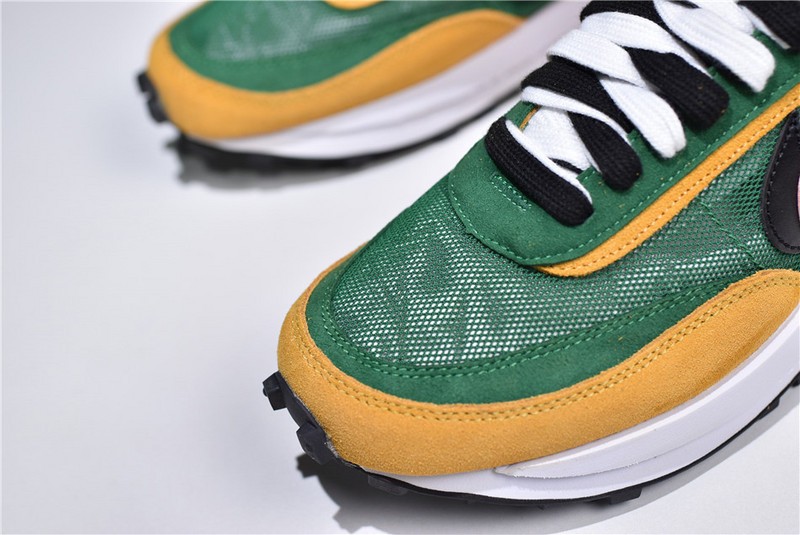 Sacai x Nike LDV Waffle  Green Gusto BV0073-300