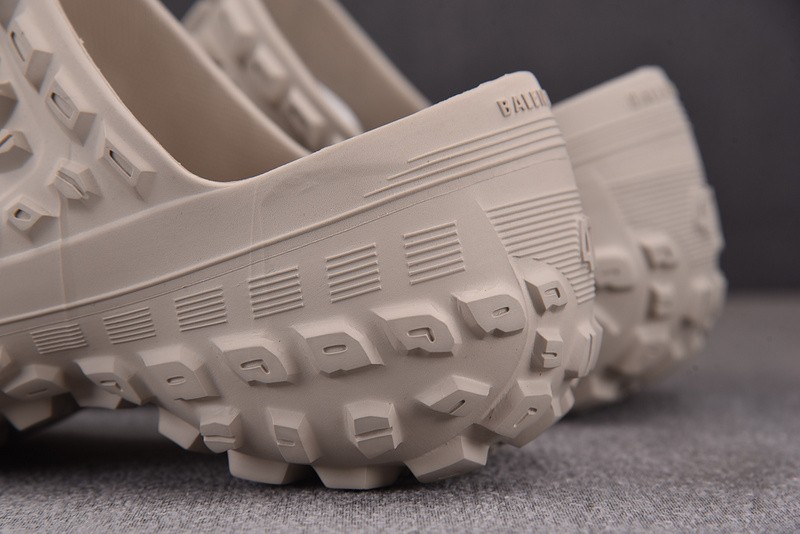 BALENCIAG* SANDAL 42