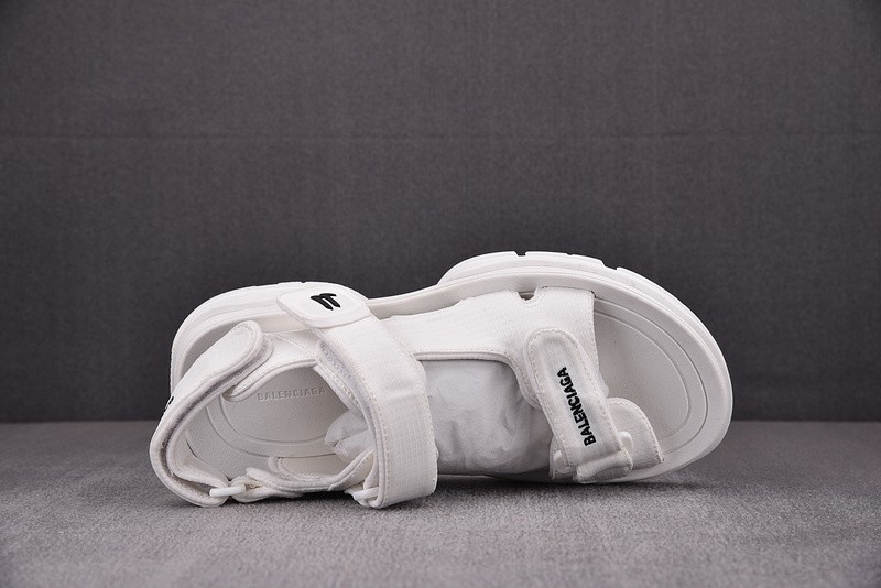 Balenciag* Sandal 24