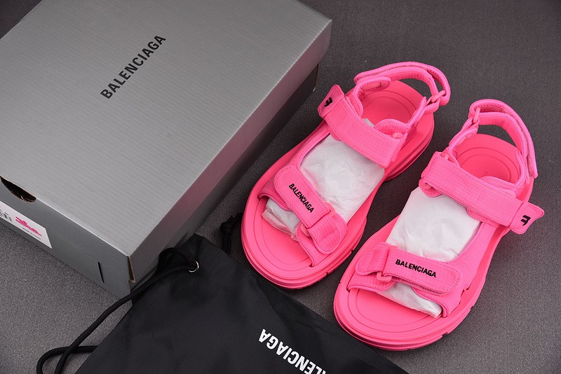 Balenciag* Sandal 23