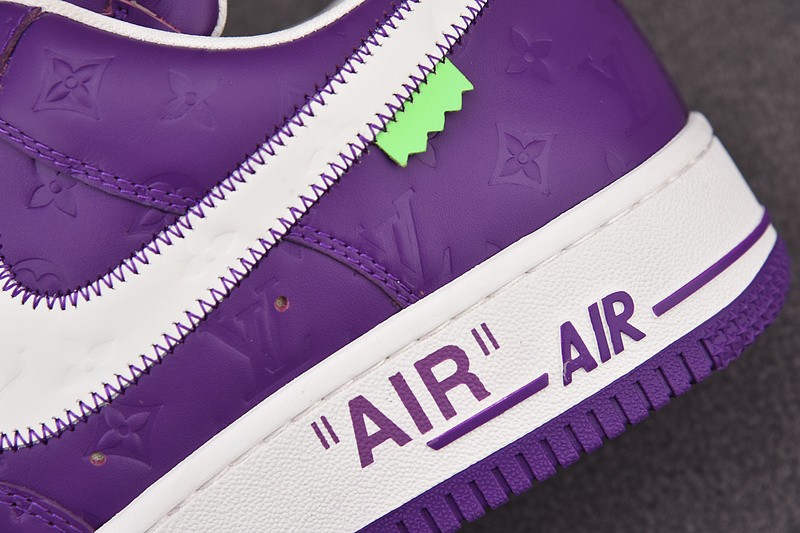 Nike Low Air Force 1 x LV purple