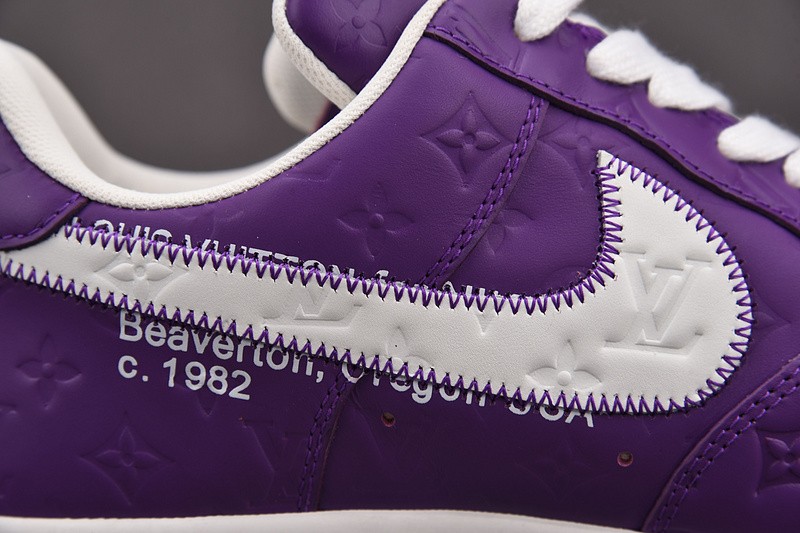 Nike Low Air Force 1 x LV purple