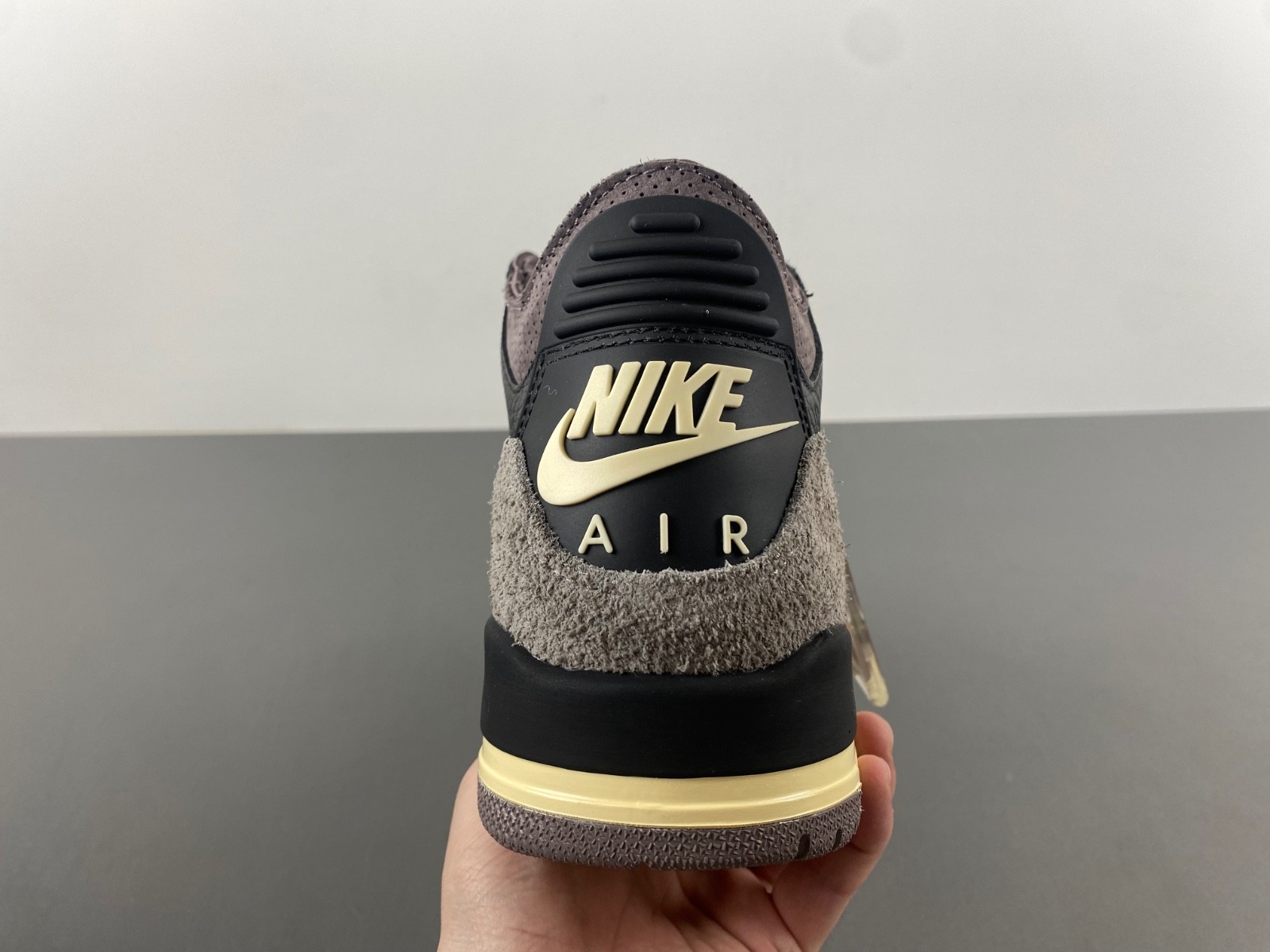 Air Jordan 3 A Ma Maniére Black FZ4811-001