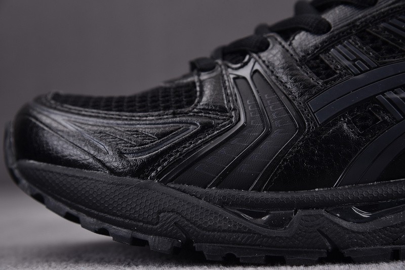 As*ic*s Gel Kayano 14 
