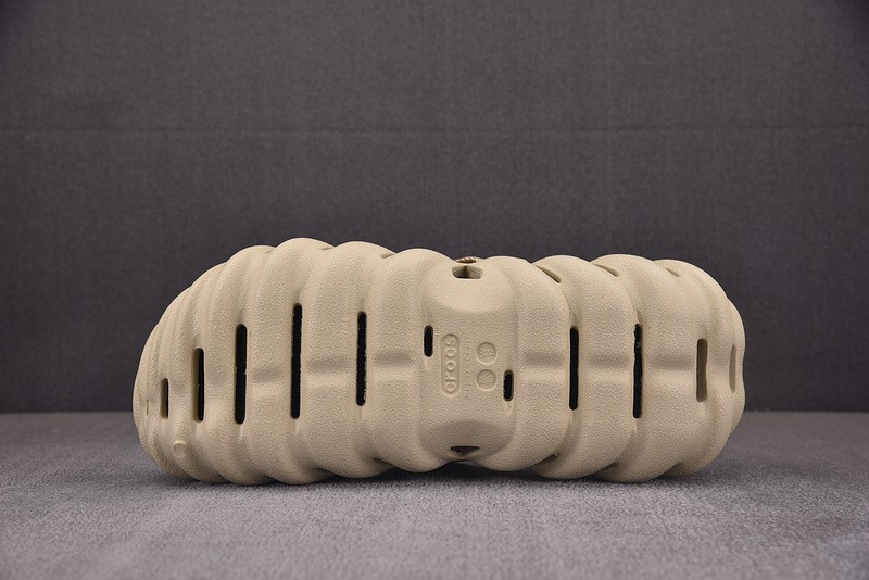 Cr*0*s Pollex Clog by Salehe Bembury 207393-306