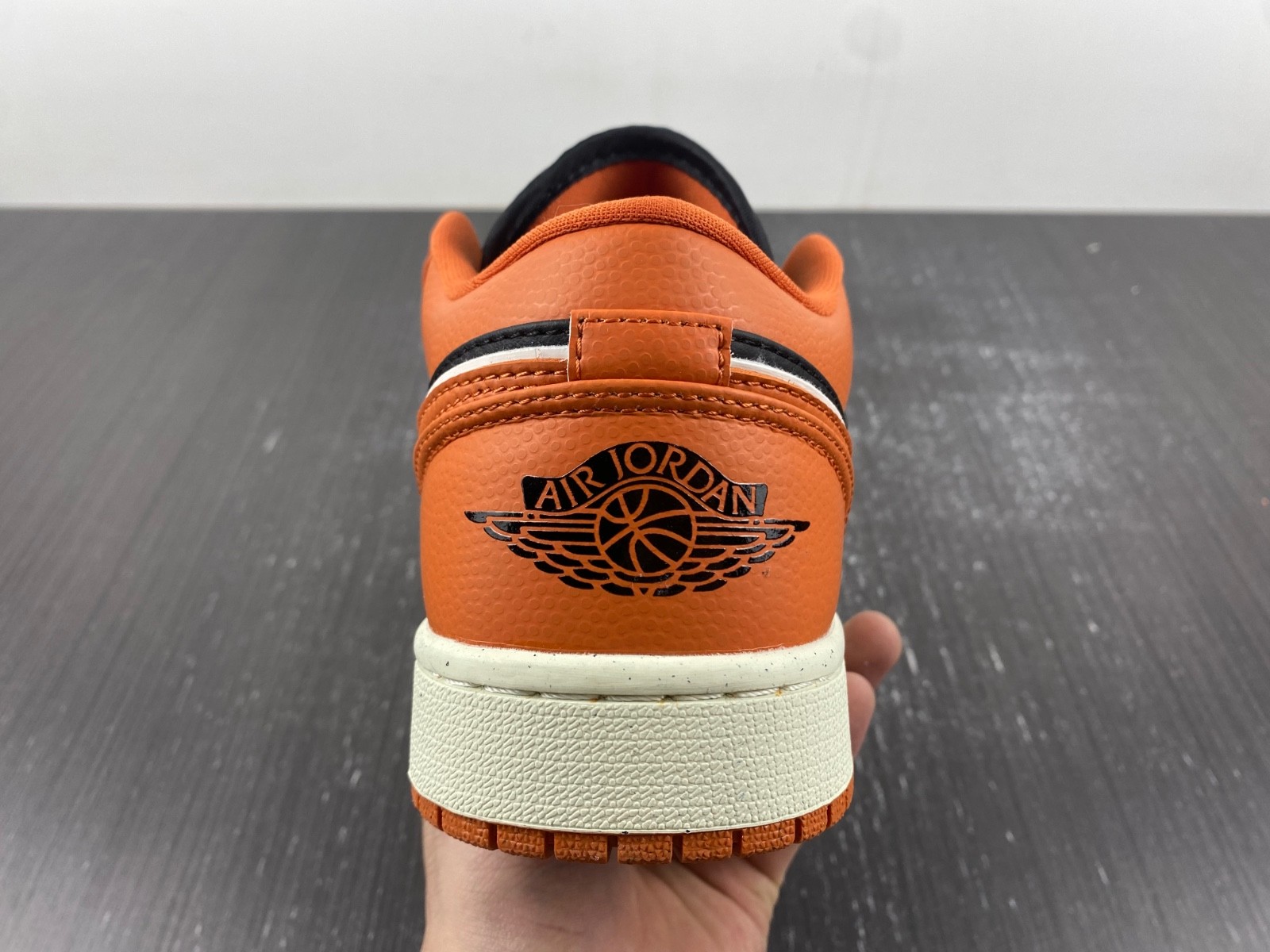Air Jordan 1 Low SE Sport Spice DV1299-800