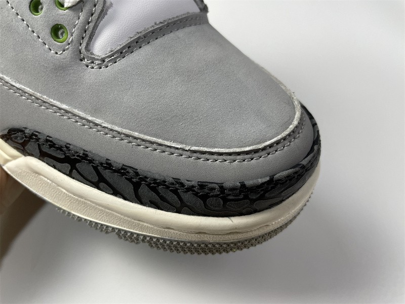 AIR JORDAN 3 RETRO ‘CHLOROPHYLL’’ 136064 006