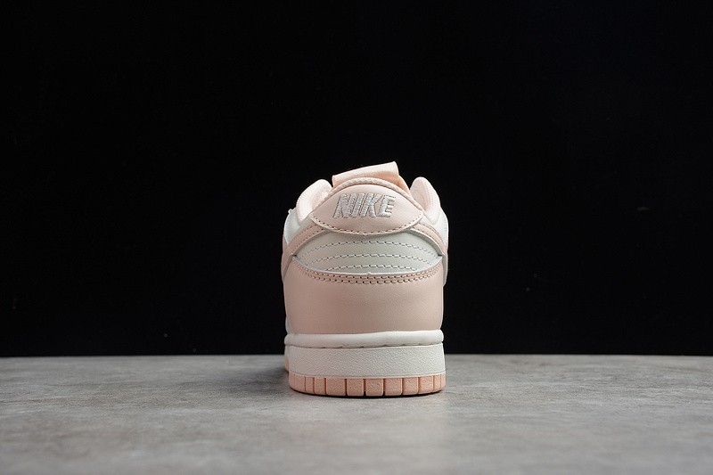 NIKE SB DUNK LOW ORANGE PEARL DD1503-102