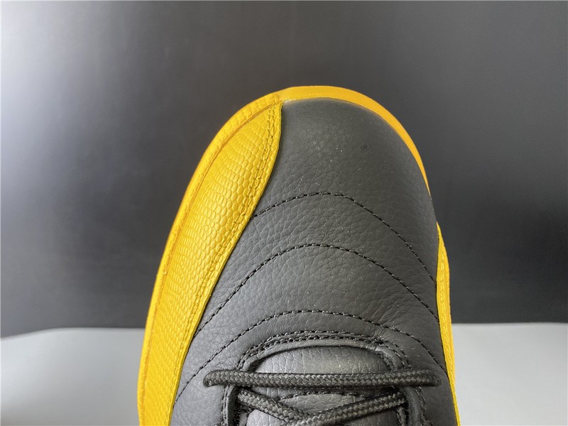 Air Jordan 12 Retro "University Gold" 130690-070