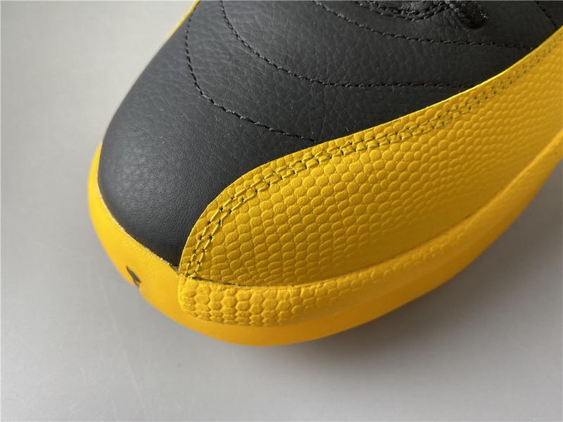 Air Jordan 12 Retro "University Gold" 130690-070