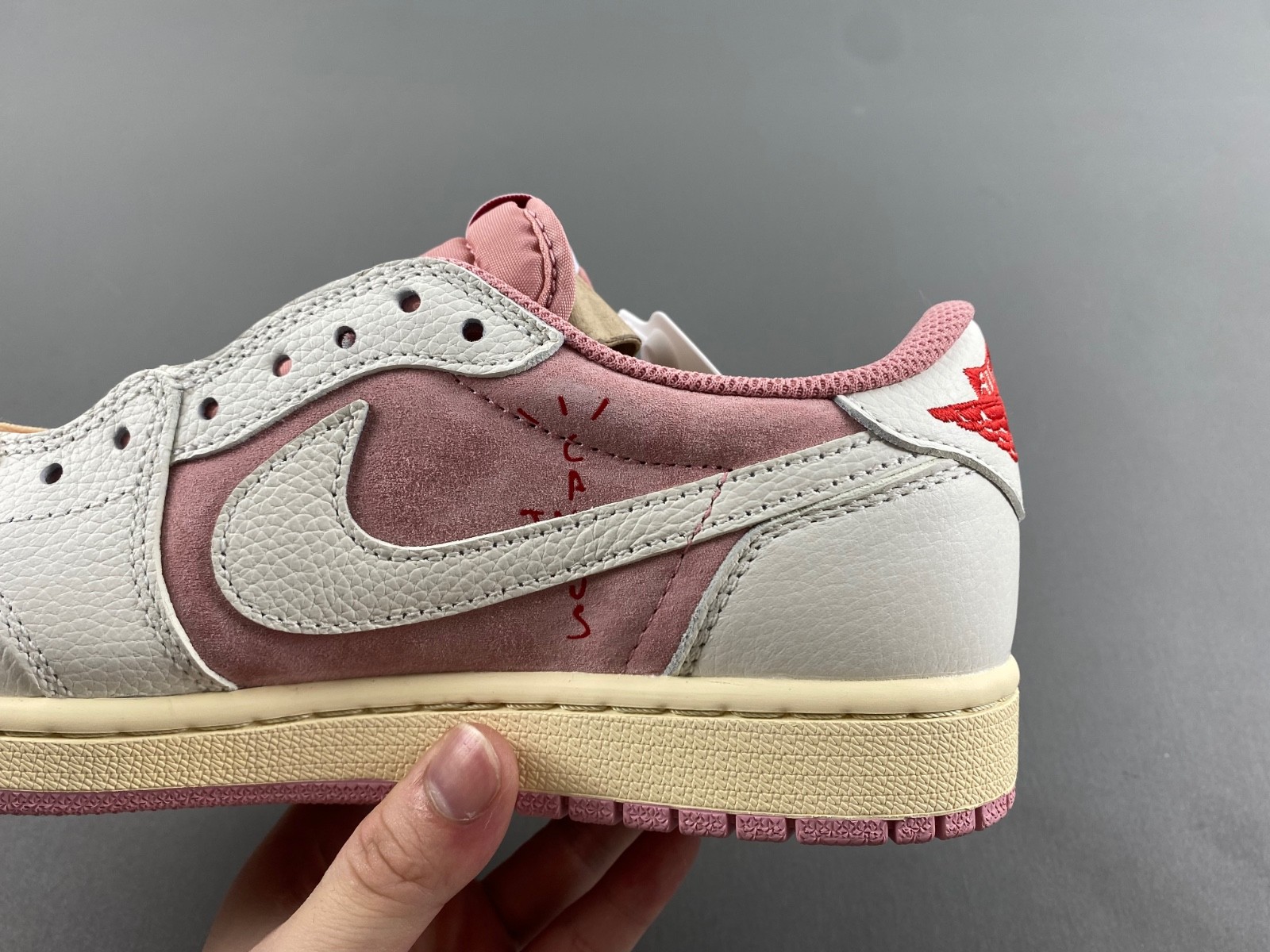 Travis Scott x Air Jordan 1 Low OG White Pink DM7866-600