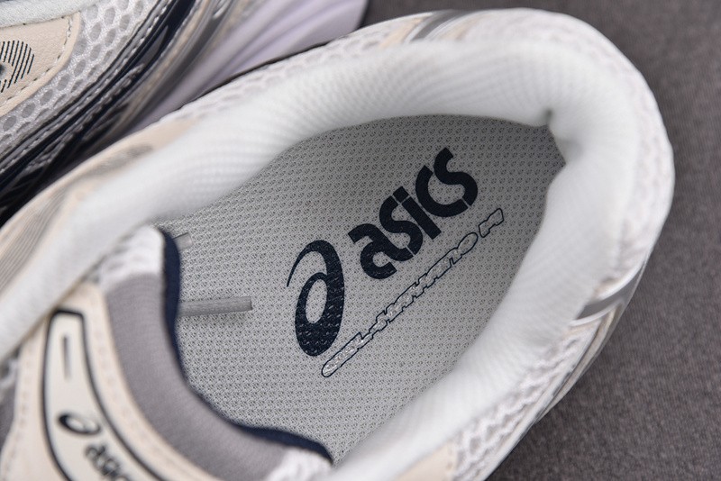 As*ic*s Gel-Kayano 14 1202A056-109