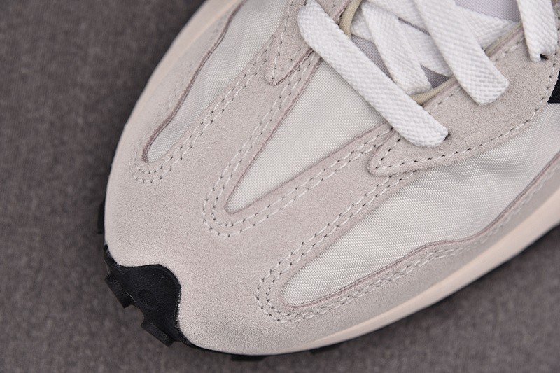 NEW BALANCE 550 NB000003