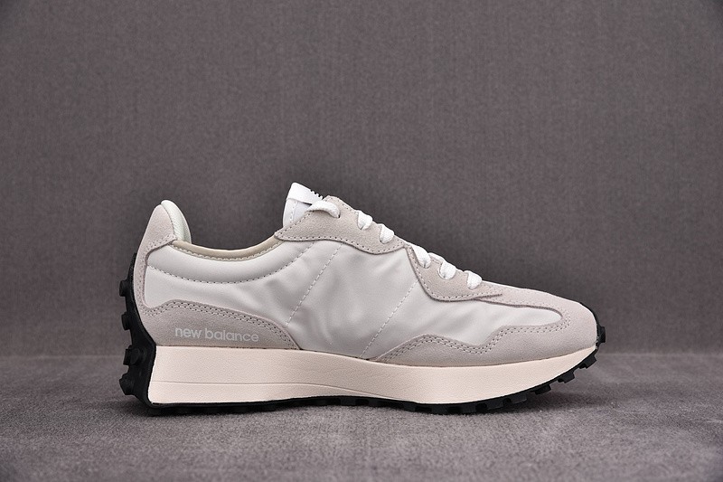 NEW BALANCE 550 NB000003