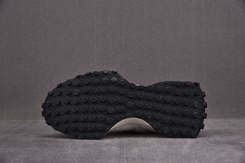 NEW BALANCE 550 NB000003