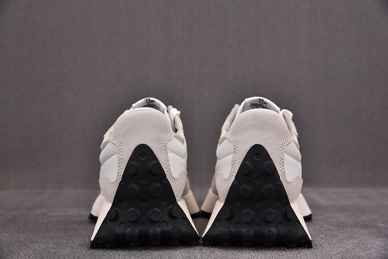 NEW BALANCE 550 NB000003