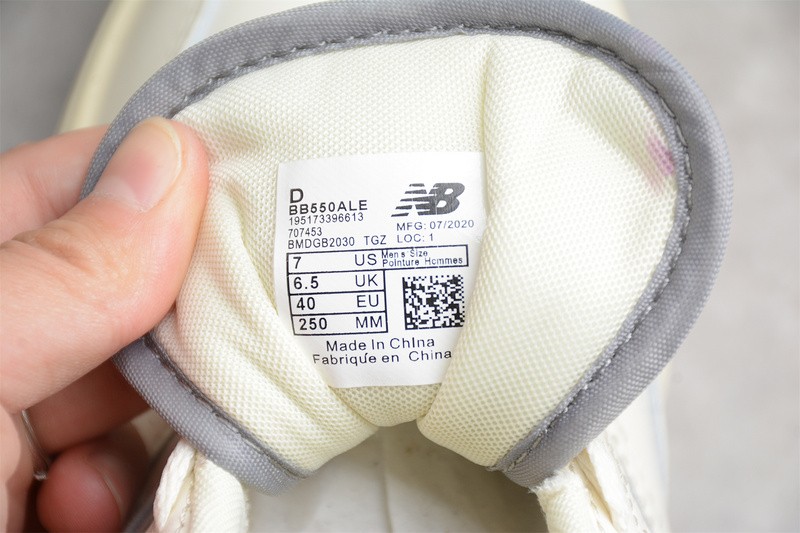NEW BALANCE 550 NB000002