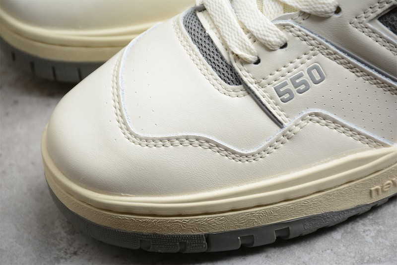 NEW BALANCE 550 NB000002