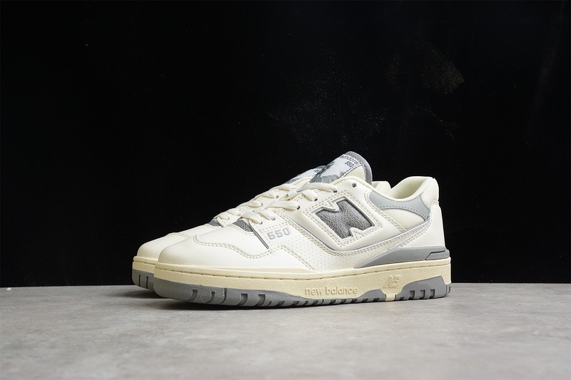 NEW BALANCE 550 NB000002